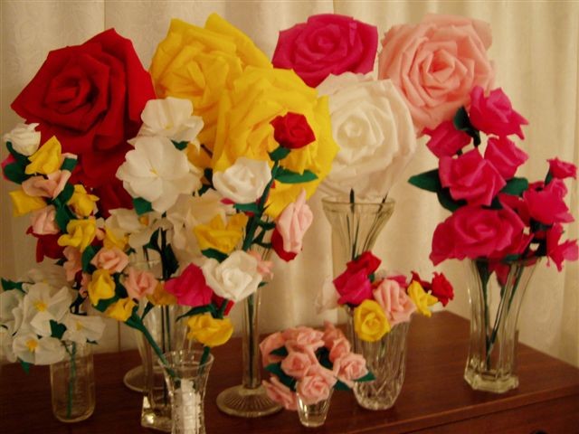 crepe paper flowers how to make. These colorful crepe paper